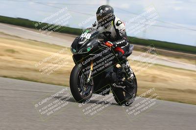 media/Apr-26-2024-TrackDaz (Fri) [[c4b677d280]]/C Group/140pm (Wheelie Bump)/